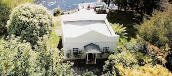 Forth River Cottage - Luxury Bed and Breakfast by the River