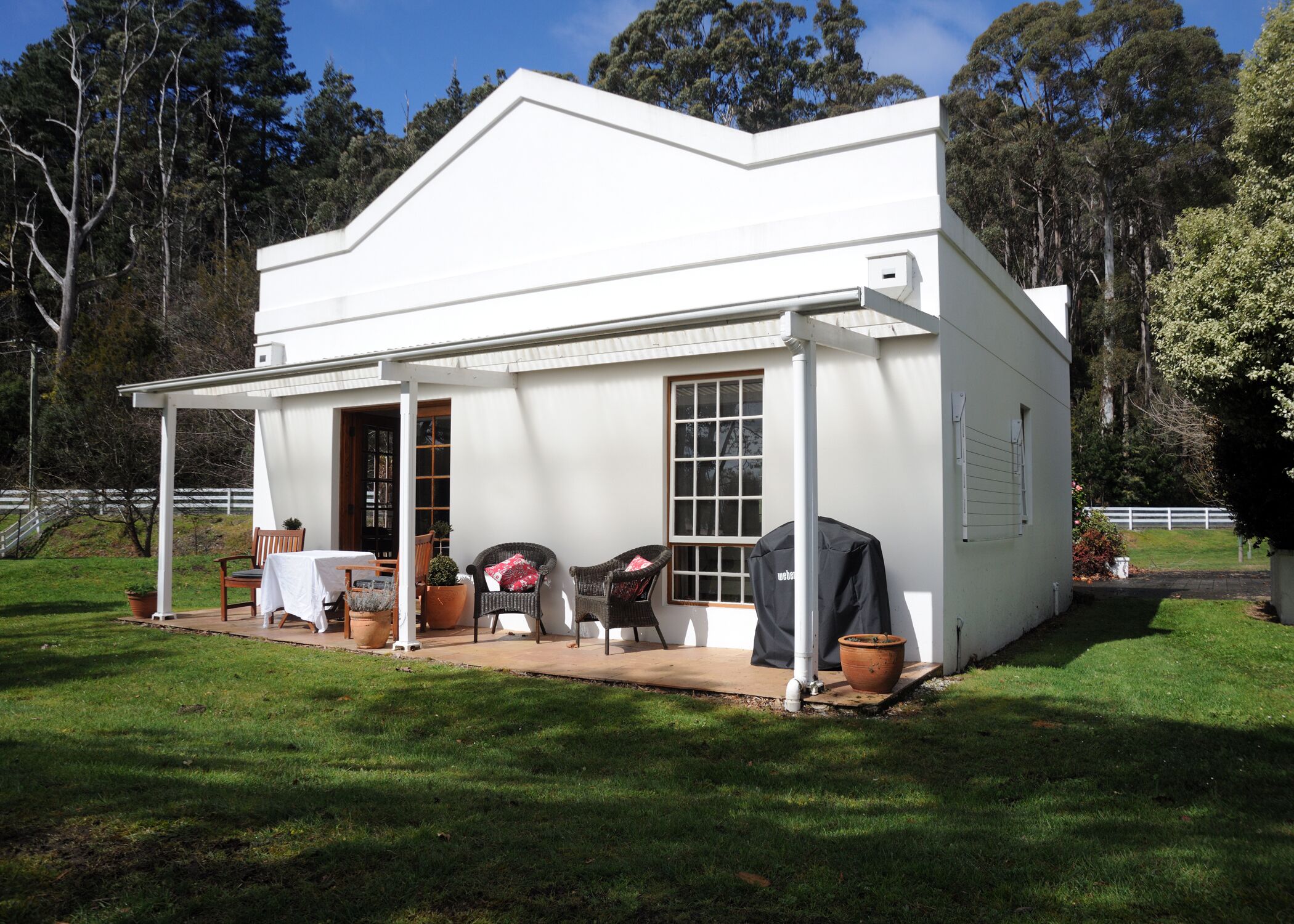 Forth River Cottage - Luxury Bed and Breakfast by the River — image 2