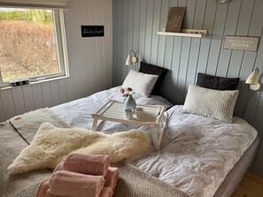 3 室のベッドルーム、アイロン / アイロン台、旅行用ベビーベッ  ド、WiFi (無料)