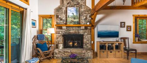 TV, fireplace, DVD player, stereo