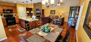 Téléviseur connecté, foyer