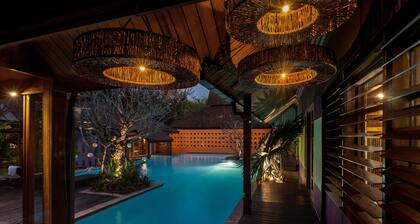 Chandra Residence