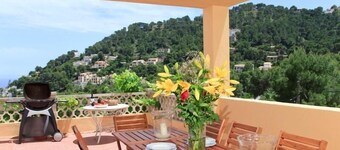 VILLA MED FANTASTISK UTSIKT OVER HAVET BAY og privat basseng i Canyamel