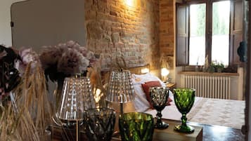 7 Schlafzimmer, Schreibtisch, Bügeleisen/Bügelbrett, kostenloses WLAN