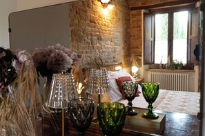 7 bedrooms, desk, iron/ironing board, free WiFi - House / Villa - Sant''Angelo in Pontano (Sant'Angelo in Pontano)