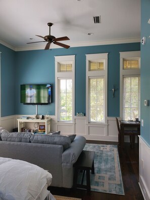 1 chambre, fer et planche à repasser, Wi-Fi gratuit, draps fournis