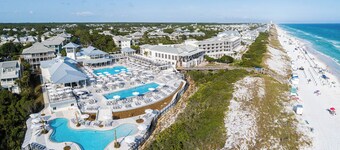 EXQUISITE WATERCOLOR CARRIAGE HOUSE! SLEEPS 2-4-COME TO THE BEACH & ENJOY 30A!!