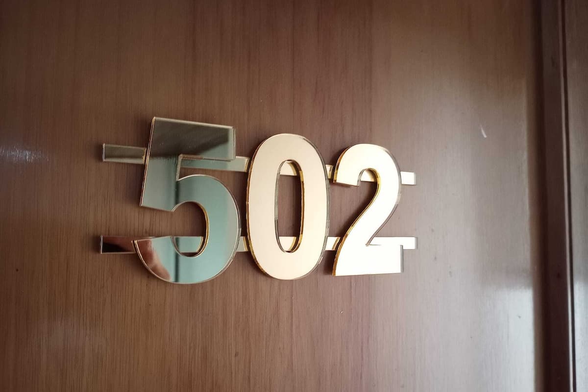 Economy Tek Büyük Yataklı Oda | Ütü/ütü masası, ücretsiz kablosuz İnternet, çarşaf takımı