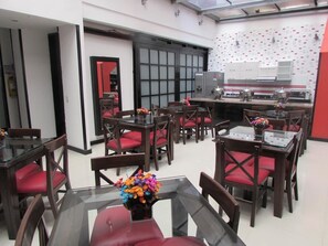 包含每日欧式早餐