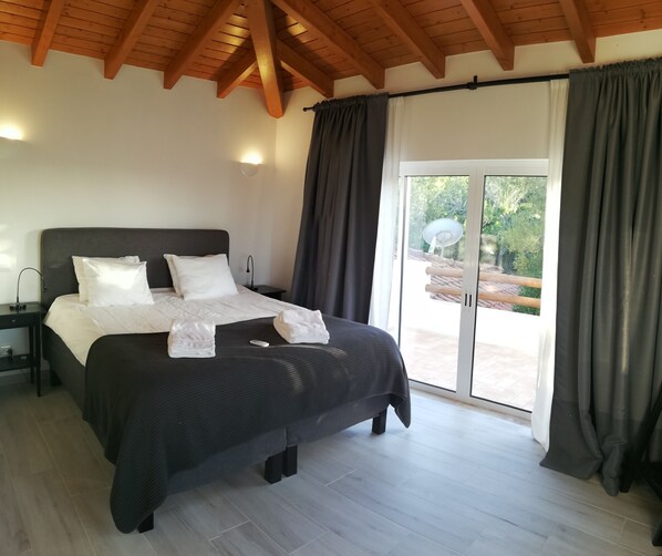 Apartment, 1 Bedroom (Carlos) | 1 bedroom, individually decorated, individually furnished - Belch1952 (Lagos)