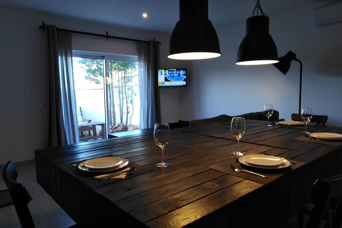 Apartment, 1 Schlafzimmer (Belchior) | Essbereich im Zimmer