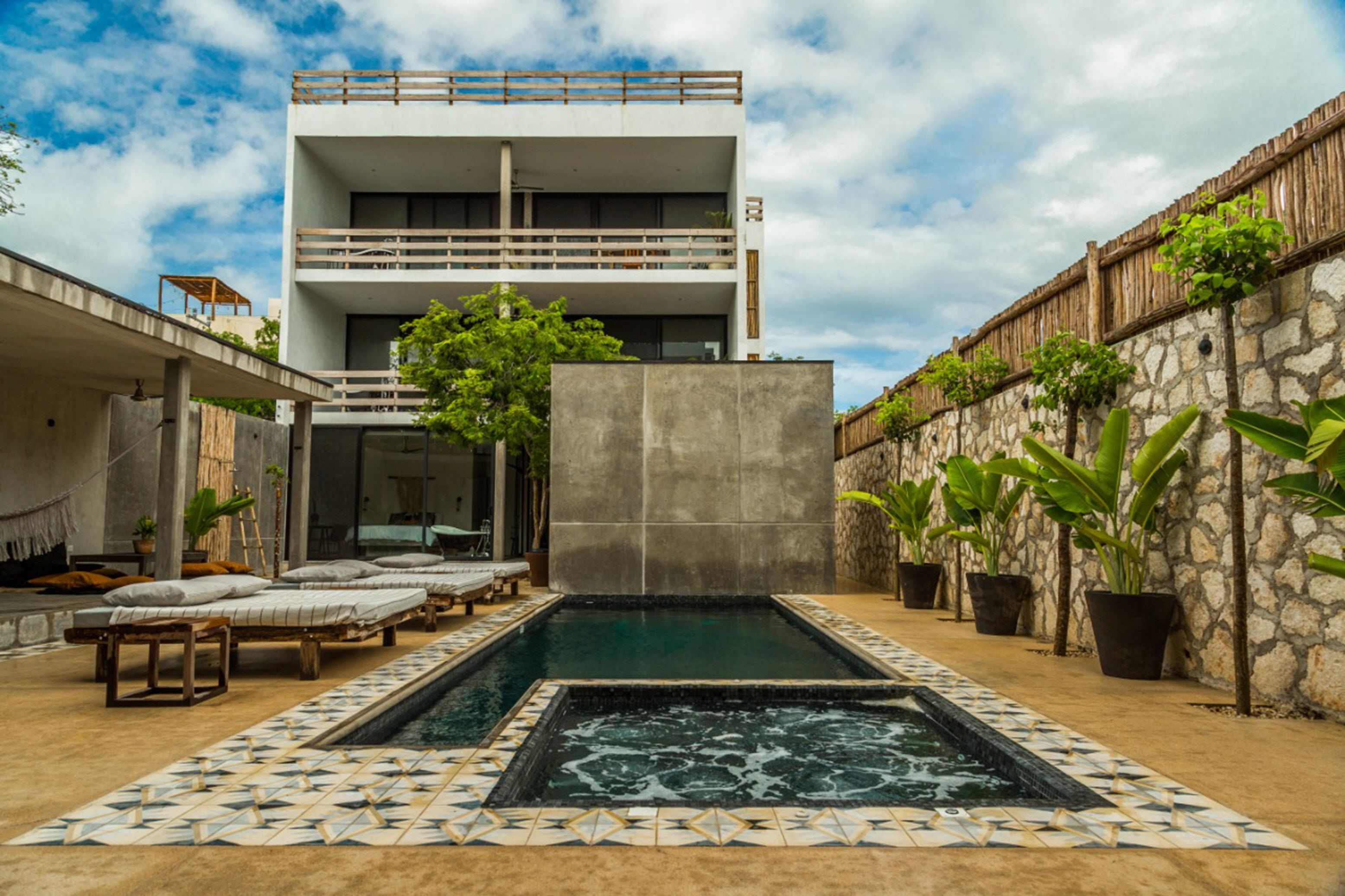 Outdoor pool, open 8:00 AM to 8:00 PM, pool umbrellas, sun loungers