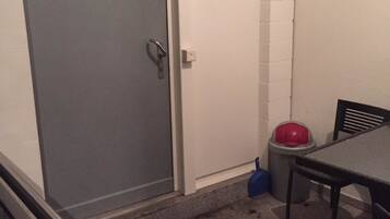 Comfort Apartment, Multiple Beds | Down duvets, desk, free WiFi, bed sheets