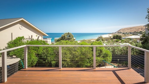 Footprints at Carrickalinga - 31 Solitude Drive