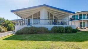 Exterior - Bella Vista - 11 Bennett Street (CARRICKALINGA)