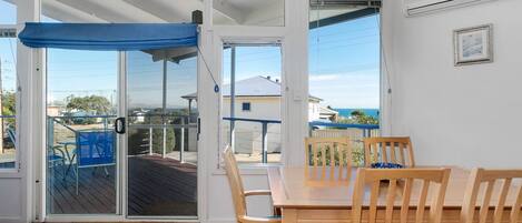 تناول الطعام