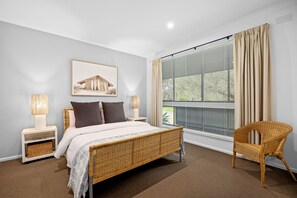 3 camere, ferro/asse da stiro, Wi-Fi gratuito