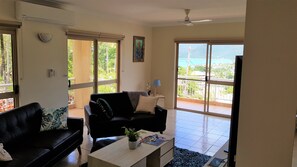 公寓, 3 间卧室 | 起居区 | 电视