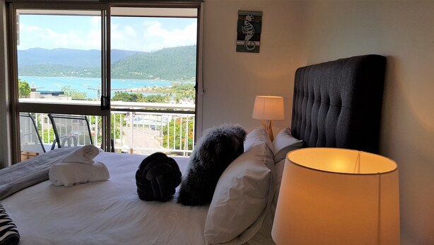 Unclassified image, 1 of 39, button - Beach House on Begley - Airlie Beach (Airlie Beach)