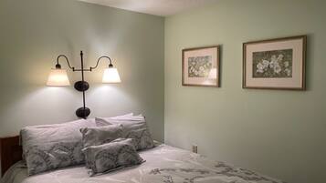 3 bedrooms, free WiFi, bed sheets