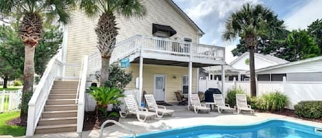 Piscine extérieure, piscine chauffée