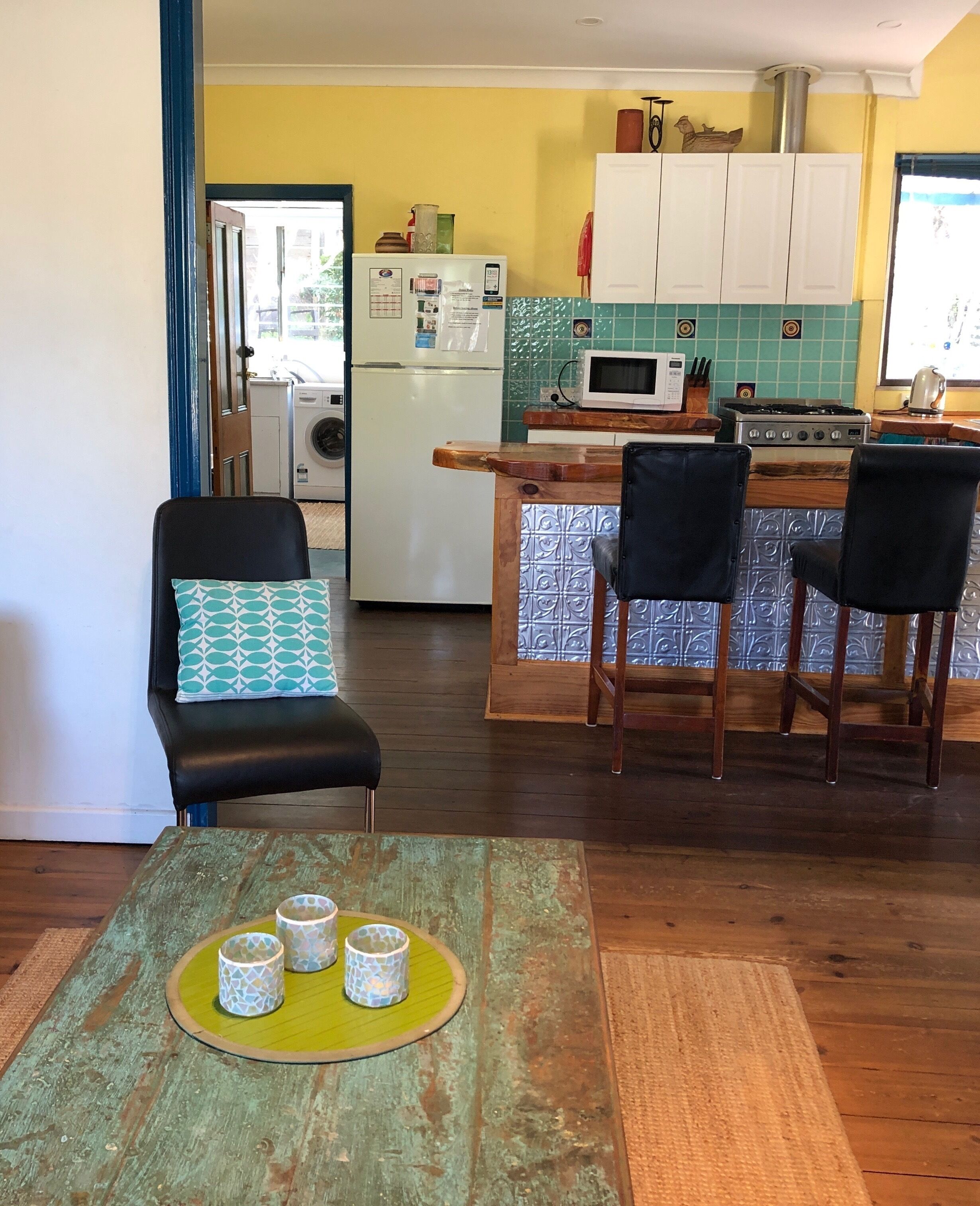 Fremantle South Beach House + Outdoor Studio 4x2 — image 22