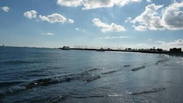 Beach nearby, beach towels