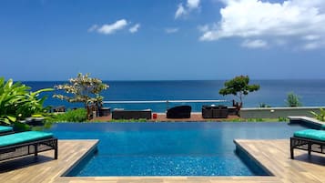 Udendørs pool, infinity-pool