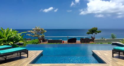 Wunderschönes und elegantes 6 Zim Ocean Front House mit direktem Zugang zum Wasser