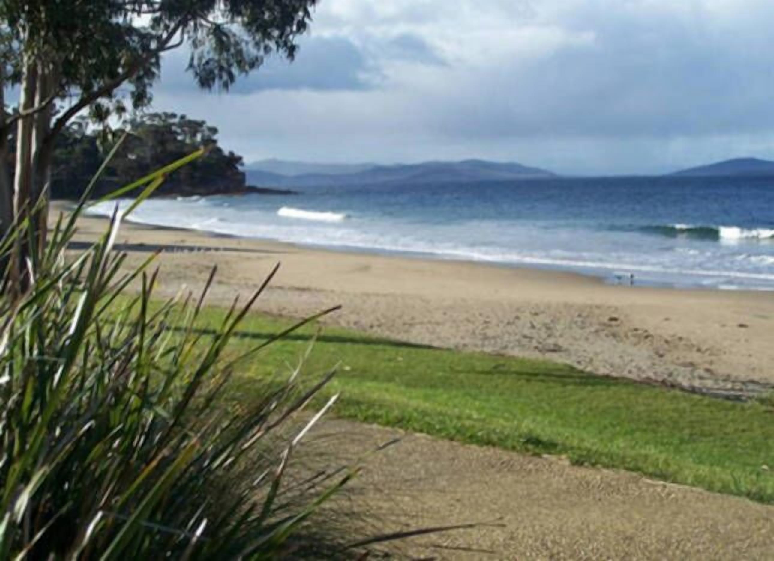 Apartments at the beach — image 22