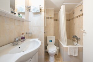 Hair dryer, towels