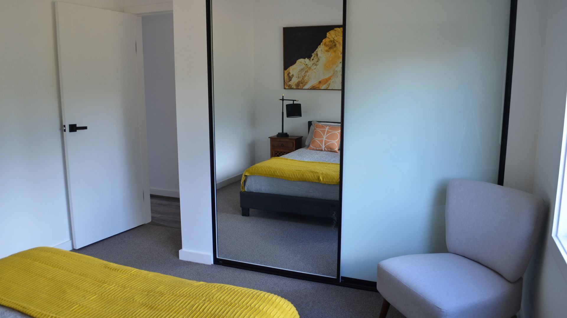 Boutique accommodation — image 7