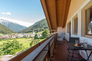 Property grounds - 100sqm apartment in central location in Lutago with three rooms (Lutago)