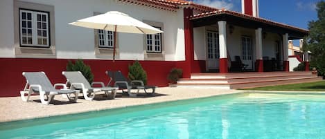 Alberca al aire libre