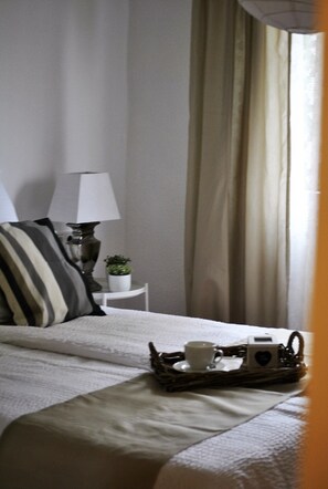 2 Schlafzimmer, Bügeleisen/Bügelbrett, kostenloses WLAN, Bettwäsche