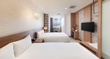 CHECK inn Yilan LuoDong