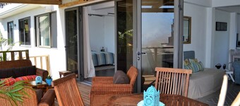 La Gaulette - Overdådig hus, stor terrasse med havutsikt og basseng