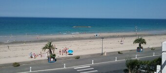 Bel appartement duplex proche de la mer  ( l'escale )