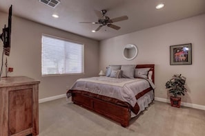 3 bedrooms, free WiFi, bed sheets - Las Palmas Resort #802 | All-Inclusive Amenities (Saint George)