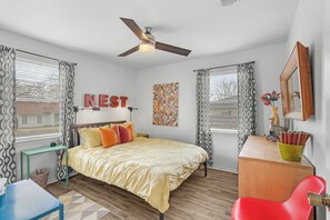 2 bedrooms, desk, iron/ironing board, free WiFi