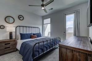 4 Schlafzimmer, Reisekinderbett, kostenloses WLAN, Bettwäsche