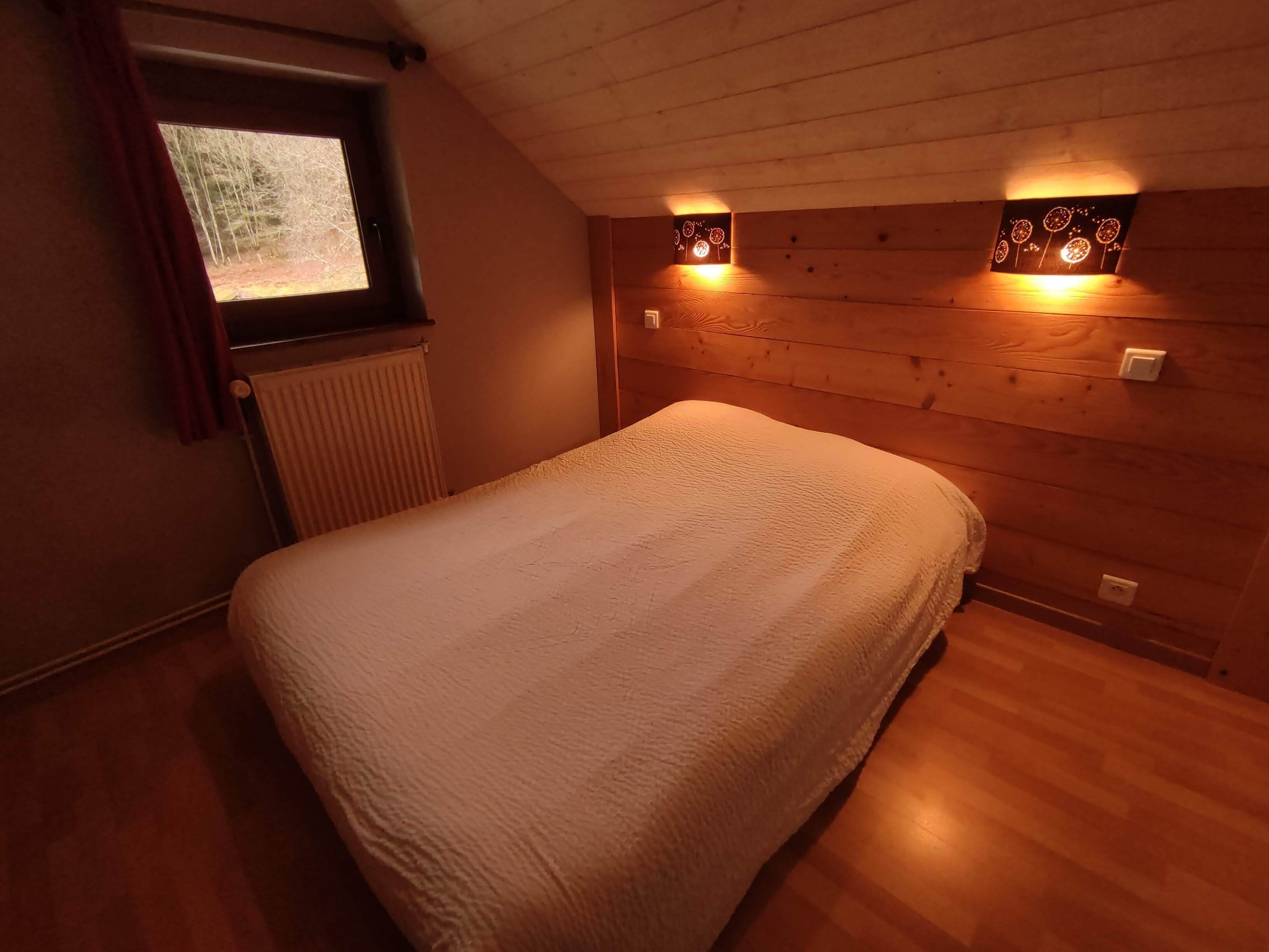 2 bedrooms, iron/ironing board, travel crib, free WiFi