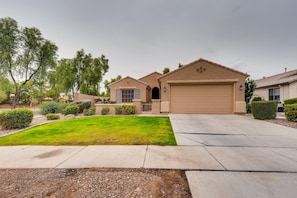 Exterior - Spring Training Gem!  Gorgeous AZ Oasis!   Monthly available!  (Gilbert)