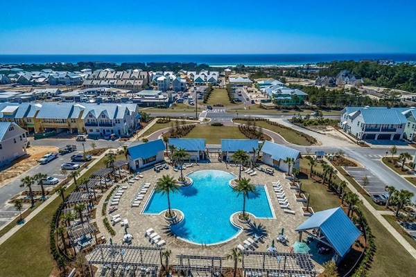 Aerial view of pool.