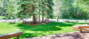 Lavish 4BR Vail Home With Luxurious Amenities Lic#007510