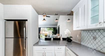 Unwind... Peaceful, Golf Course View W/Pools 1B 1.5Bth