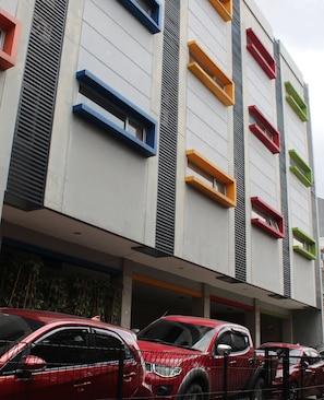 Exterior - Ghurfati Hotel (Jakarta)