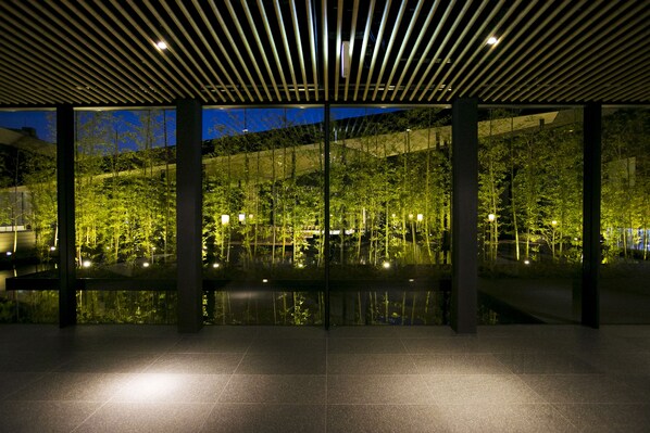 Lobby - THE MEIBIA MIYAZAKI (Miyazaki)