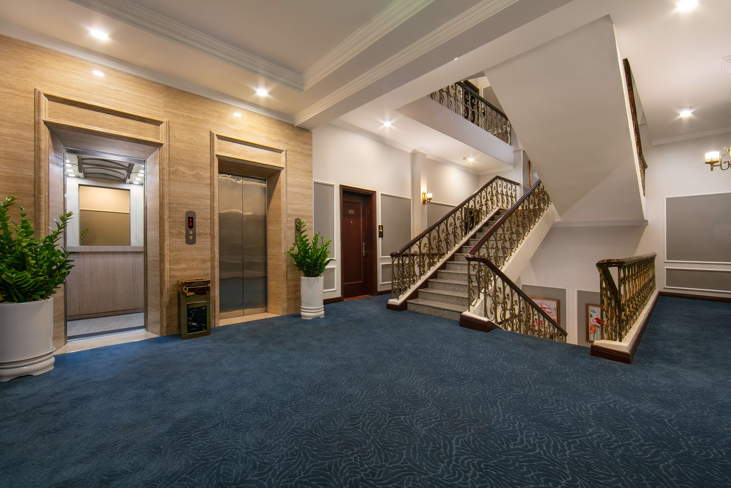 Photo - Halais Hotel