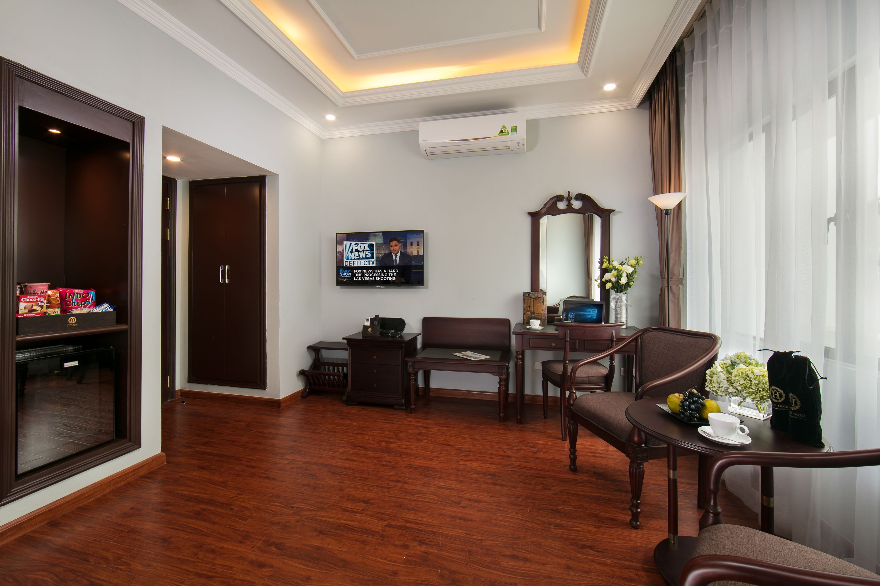 Photo - Halais Hotel